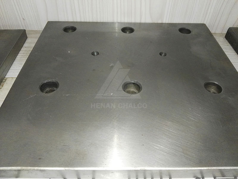 Corc-G wear resistant plates